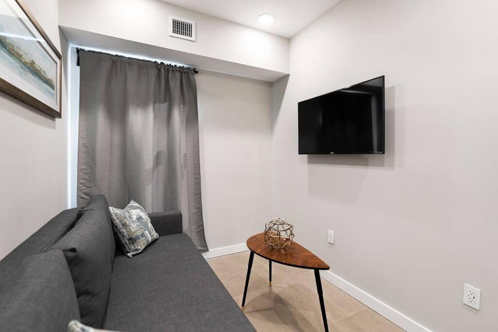 Elegant Miami Apartment East Little Havana / Free Parking Exteriér fotografie